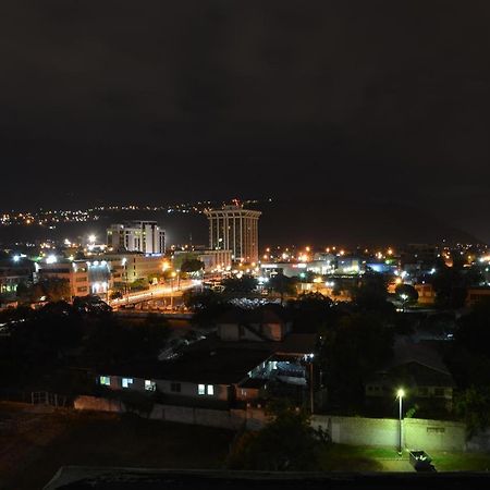Bella Vista New Kingston Daire Dış mekan fotoğraf